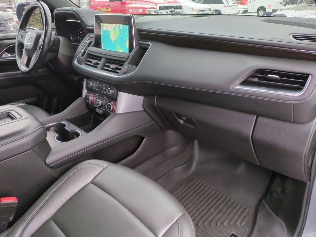 2022 GMC Yukon XL SLE