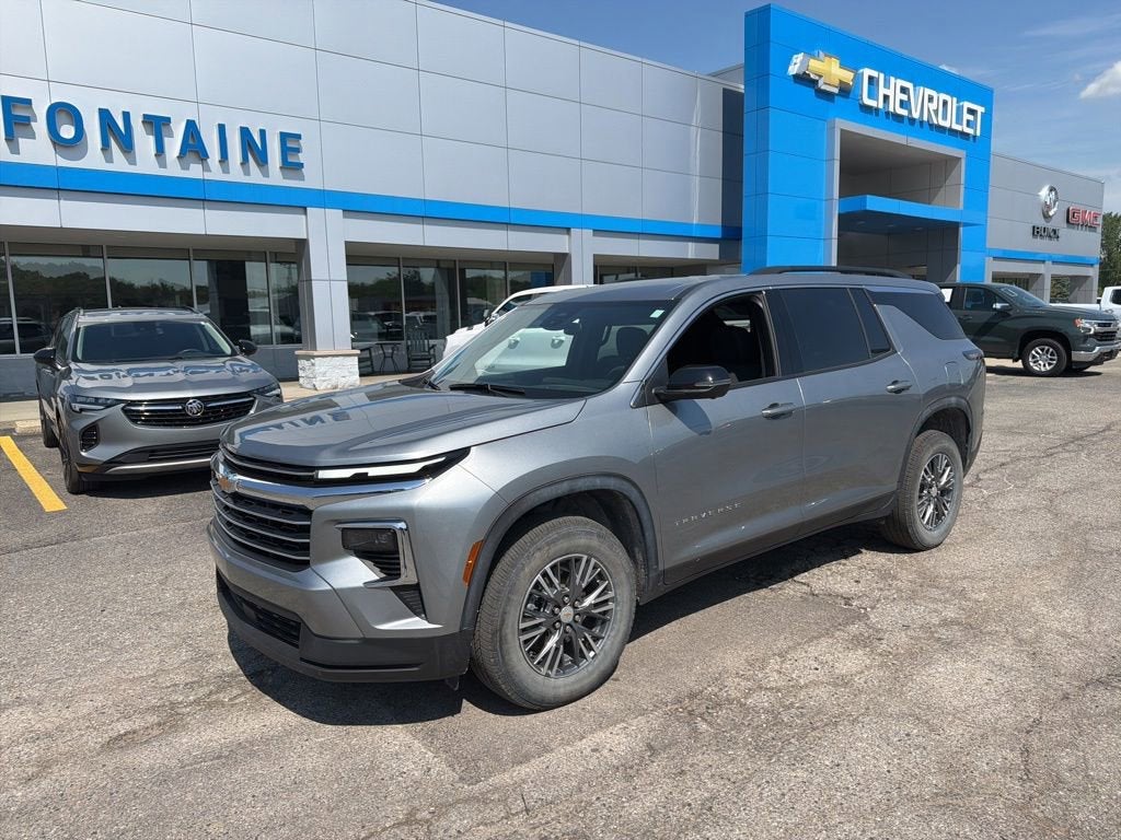2024 Chevrolet Traverse LT