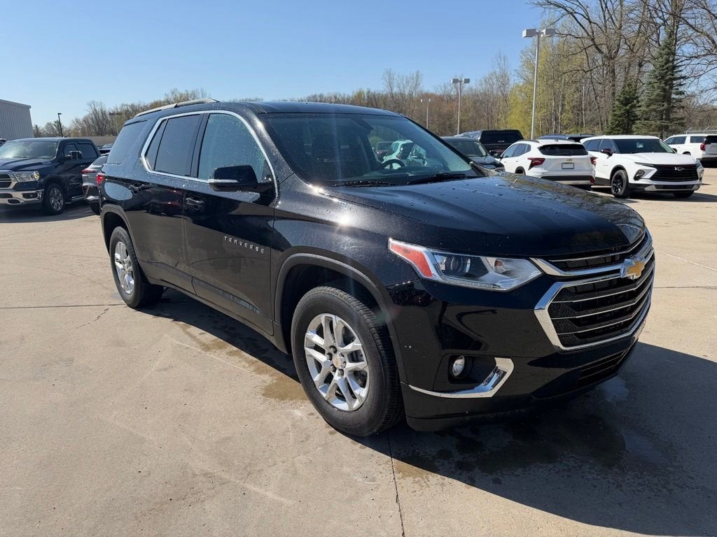 2020 Chevrolet Traverse LT Cloth
