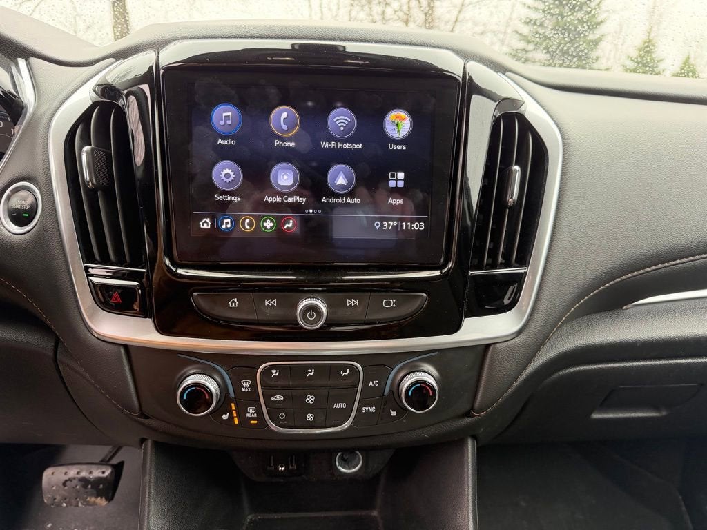 2020 Chevrolet Traverse LT Cloth