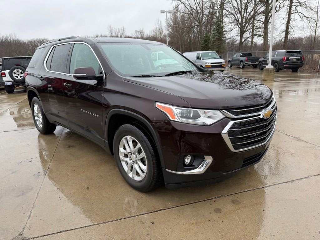 2020 Chevrolet Traverse LT Cloth