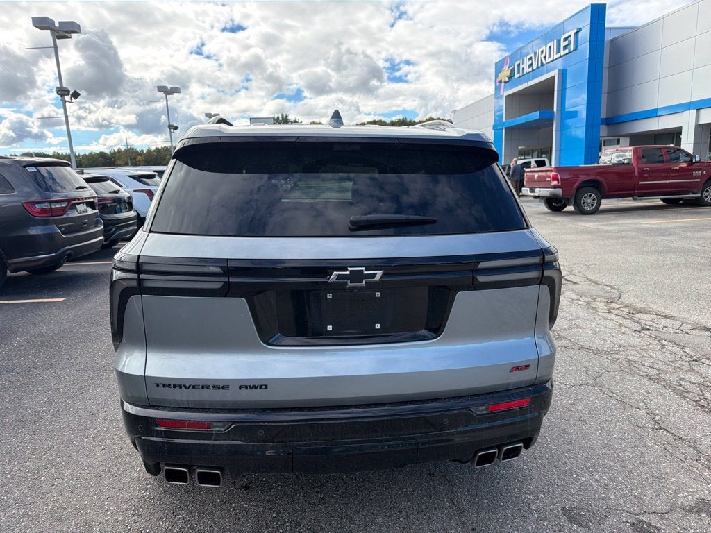 2024 Chevrolet Traverse RS