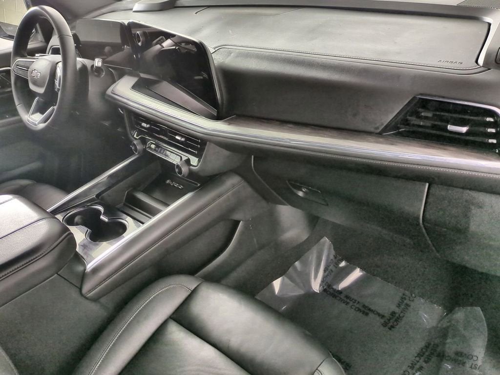 2025 Chevrolet Suburban Z71