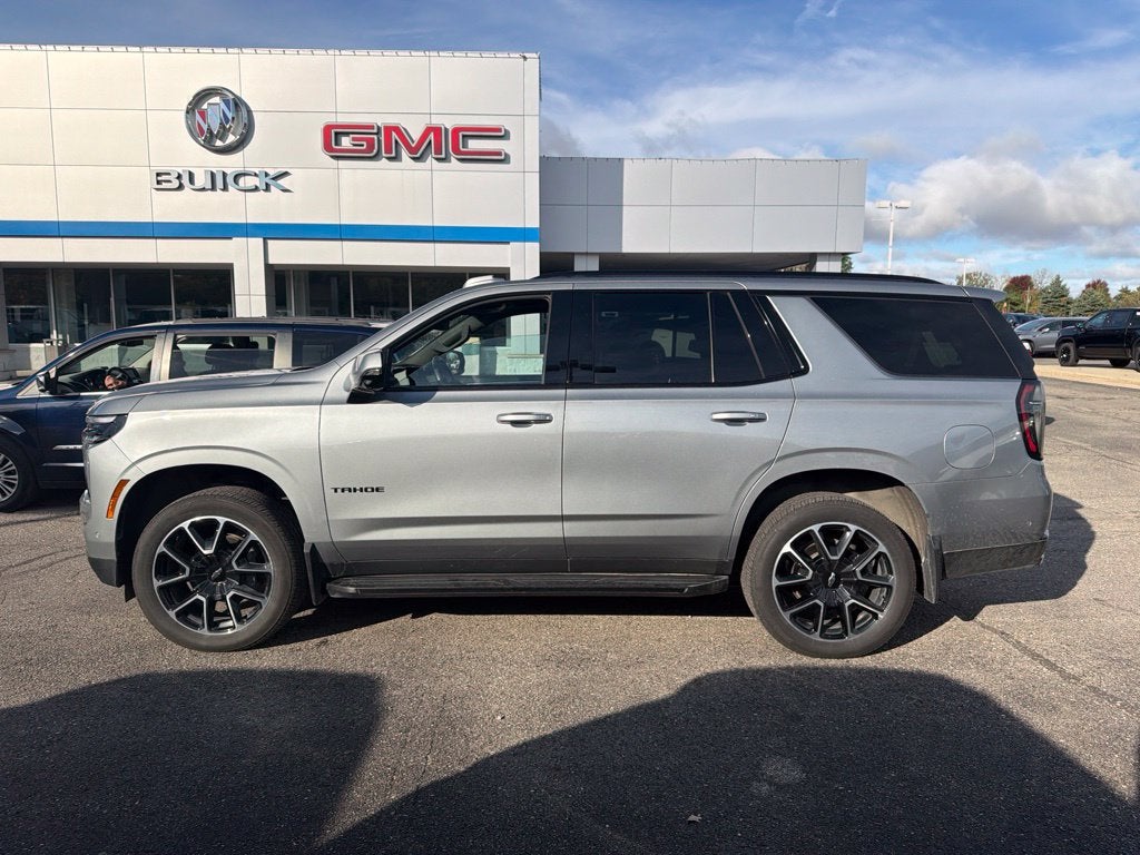 2025 Chevrolet Tahoe RST