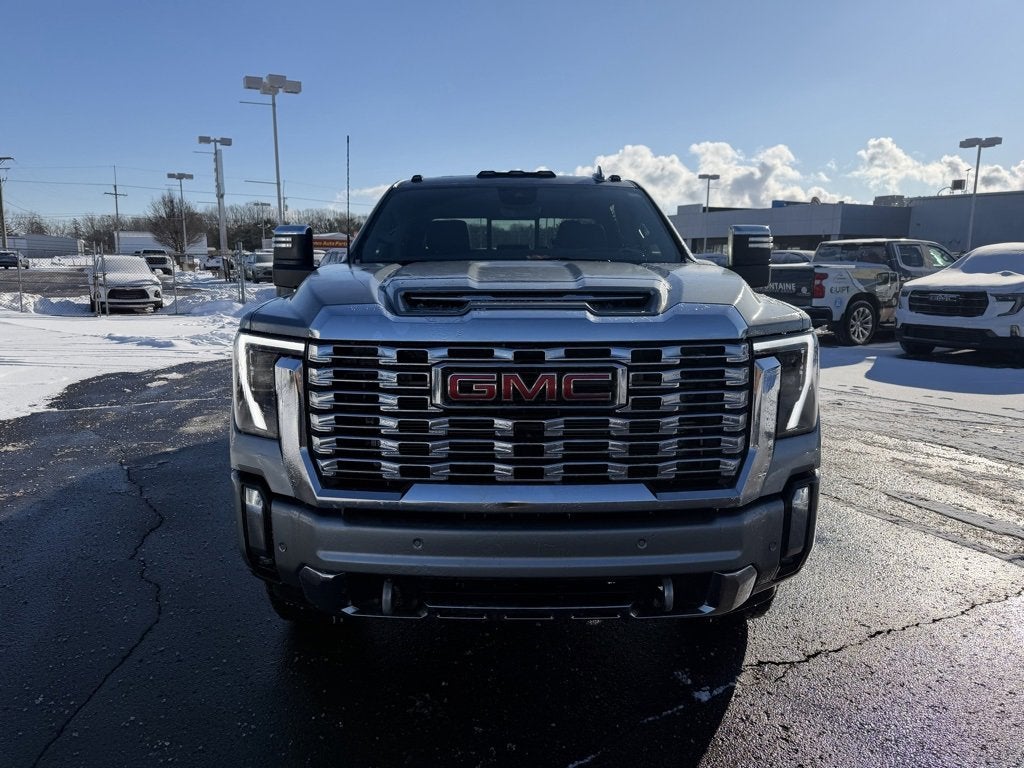 2025 GMC Sierra 3500 HD Denali