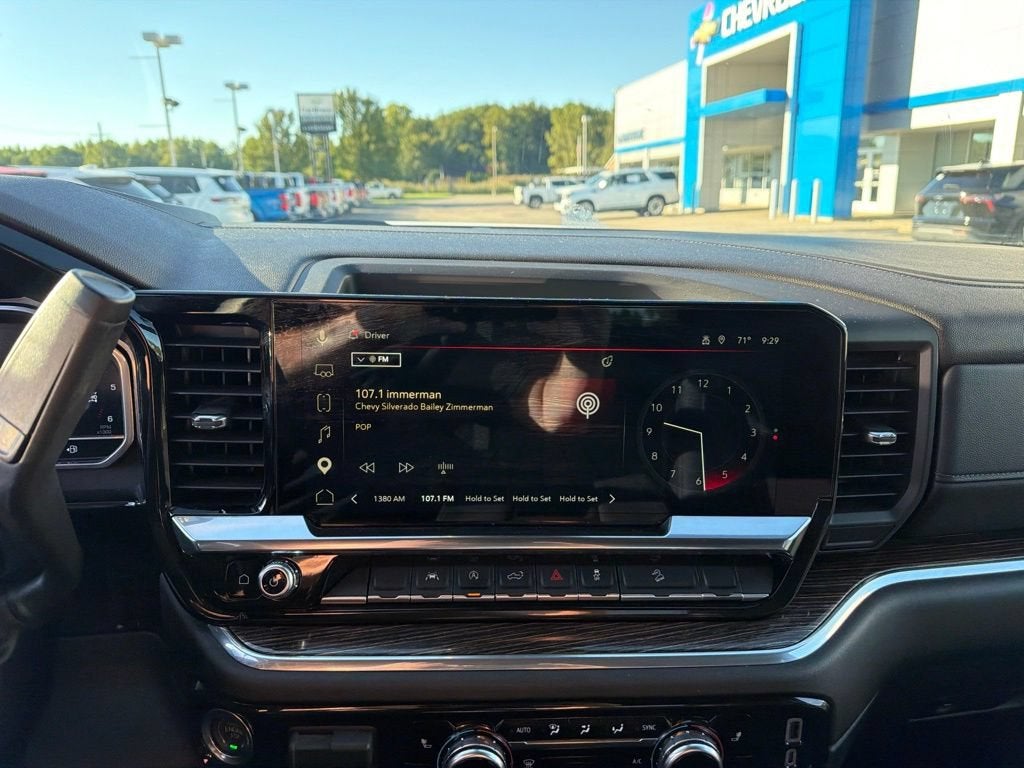 2025 GMC Sierra 1500 SLE