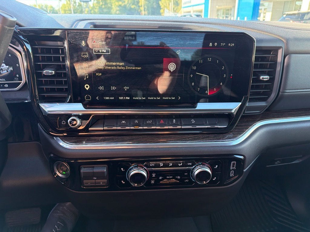 2025 GMC Sierra 1500 SLE