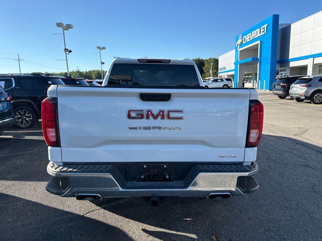 2025 GMC Sierra 1500 SLE
