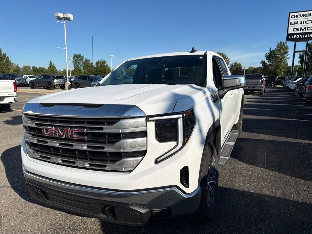 2025 GMC Sierra 1500 SLE