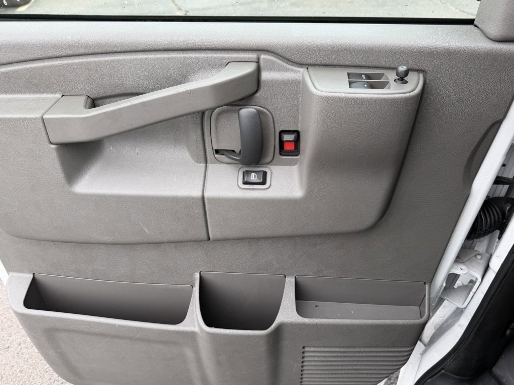 2024 GMC Savana Cargo 2500 Work Van