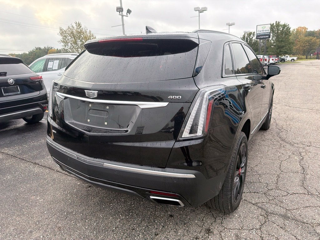 2024 Cadillac XT5 Sport