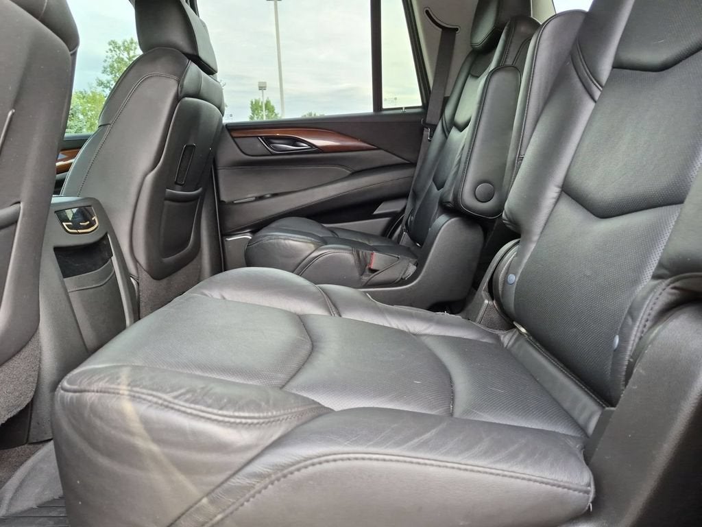 2020 Cadillac Escalade Luxury