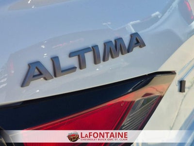 2023 Nissan Altima SV FWD