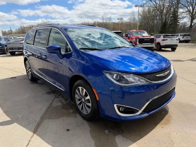 2020 Chrysler Pacifica Touring L Plus