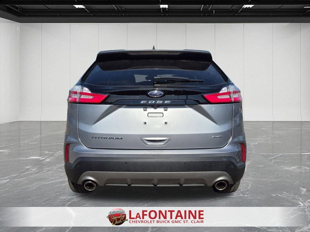 2022 Ford Edge Titanium
