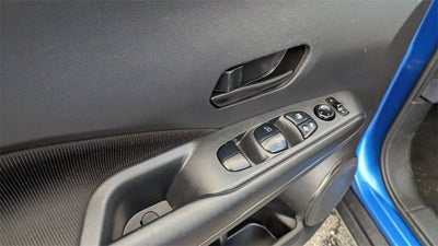 2023 Nissan Kicks S Xtronic CVT