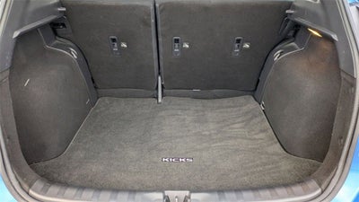 2023 Nissan Kicks S Xtronic CVT