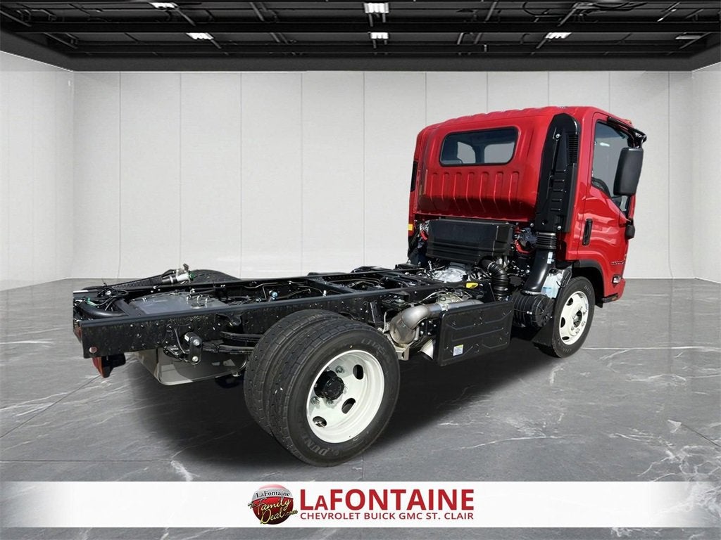 2024 Chevrolet Low Cab Forward 5500 HD Base