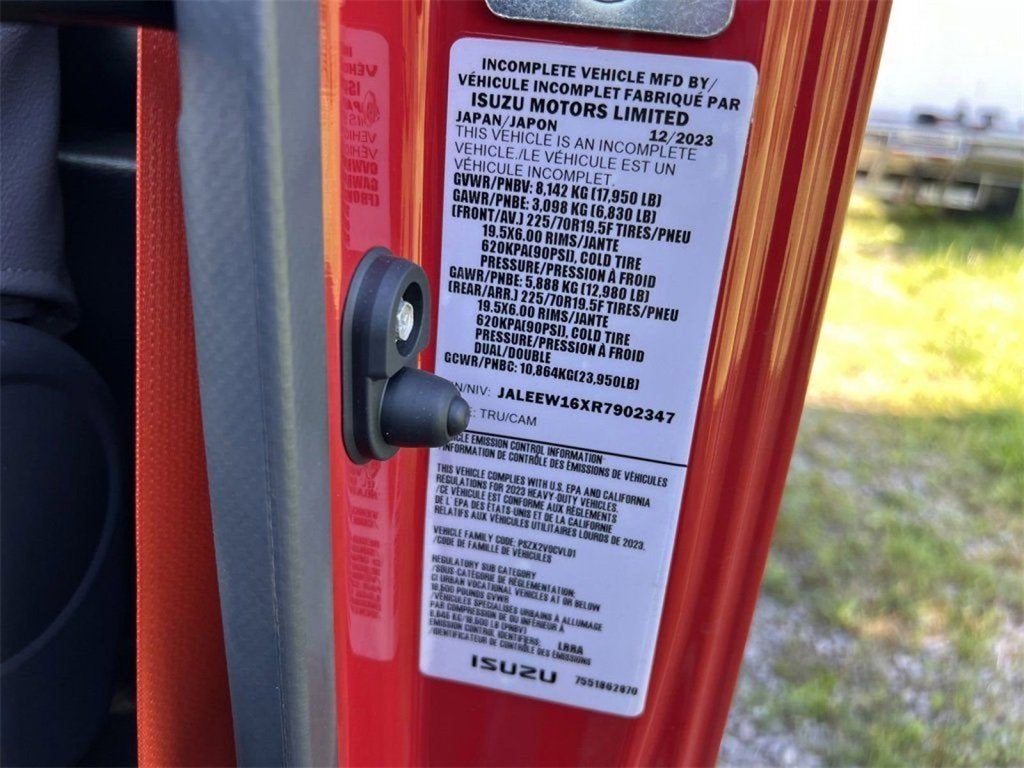 2024 Chevrolet Low Cab Forward 5500 HD Base