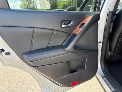 2012 Nissan Murano LE