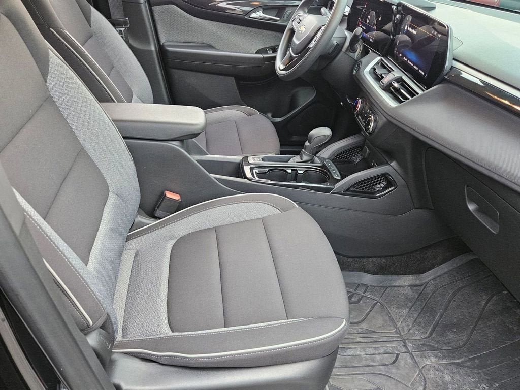 2024 Chevrolet Trailblazer LS