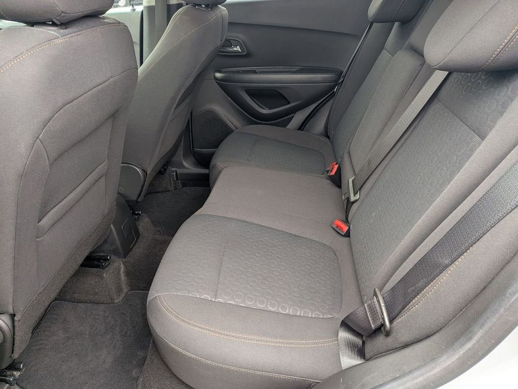 2022 Chevrolet Trax LS