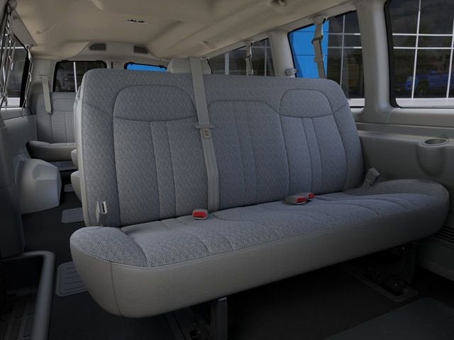 2025 Chevrolet Express Passenger 1LT