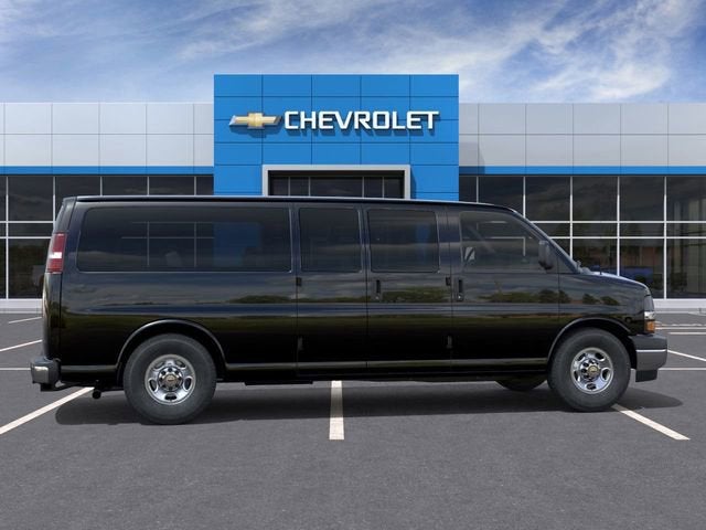 2025 Chevrolet Express Passenger 1LT