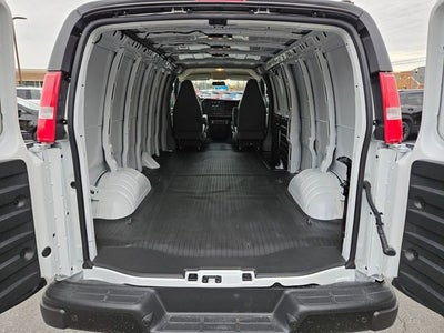 2025 Chevrolet Express Cargo 2500 WT