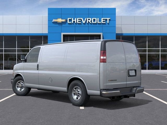 2025 Chevrolet Express Cargo WT
