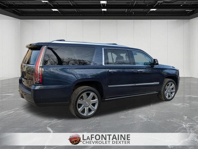 2019 Cadillac Escalade ESV Premium Luxury