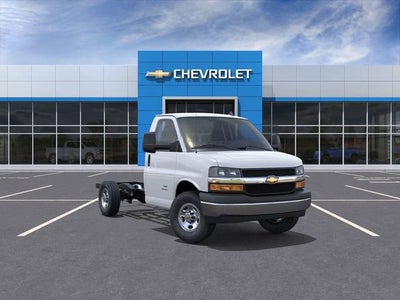 2026 Chevrolet Express Cutaway 3500 1WT
