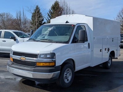 2026 Chevrolet Express Cutaway 3500 1WT