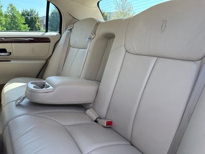 2002 Lincoln Town Car Cartier