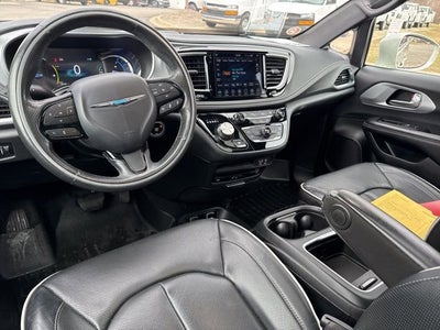 2020 Chrysler Pacifica Hybrid Limited