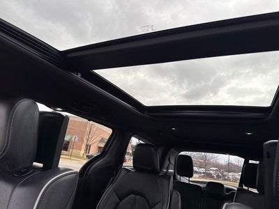 2020 Chrysler Pacifica Hybrid Limited