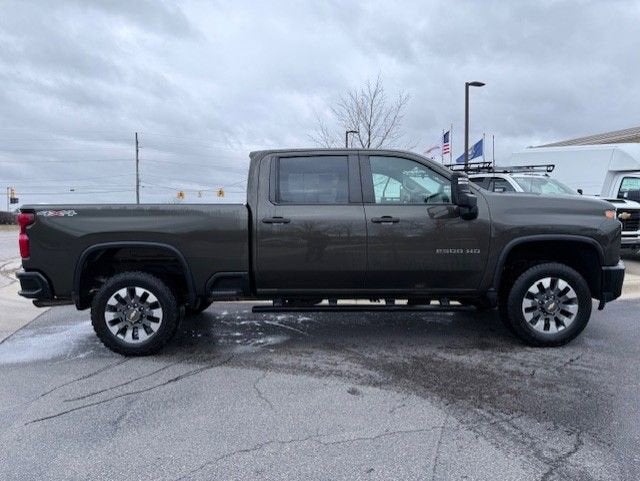 2022 Chevrolet Silverado 2500 HD Custom