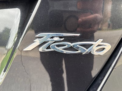 2013 Ford Fiesta SE