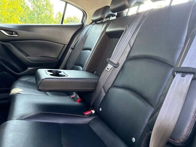 2016 Mazda Mazda3 Hatchback i Grand Touring
