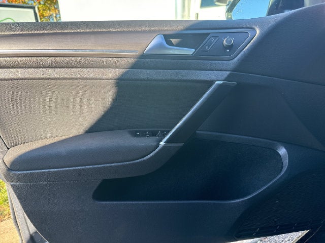2021 Volkswagen Golf GTI S