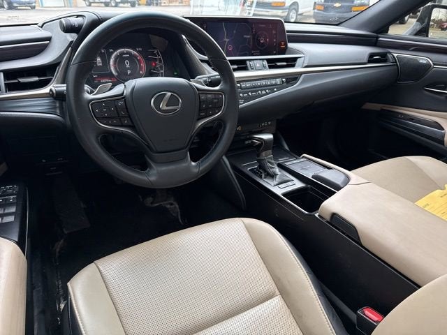 2020 Lexus ES 300h ES 300h