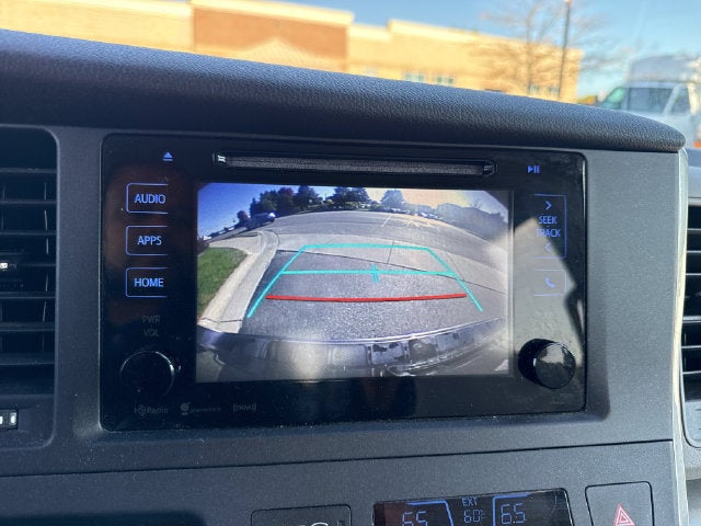 2017 Toyota Sienna LE