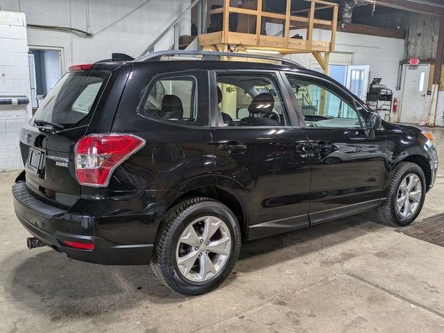 2016 Subaru Forester 2.5i