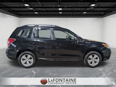 2016 Subaru Forester 2.5i