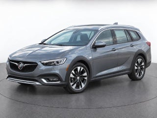 2020 Buick Regal TourX Essence