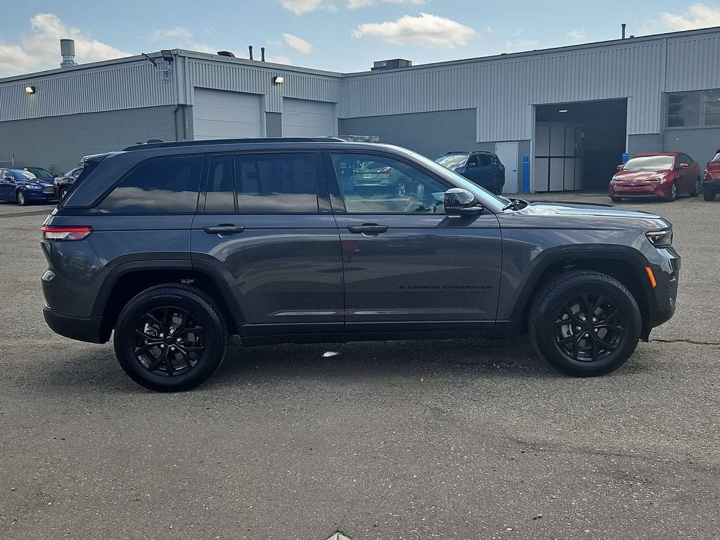 2025 Jeep Grand Cherokee Altitude X 4x4