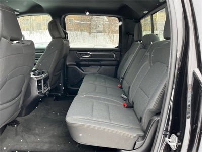 2021 RAM 1500 Big Horn Crew Cab 4x4 5'7" Box