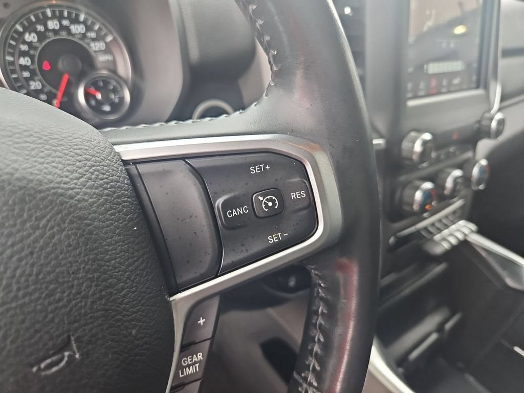 2021 RAM 1500 Big Horn Crew Cab 4x4 5'7" Box