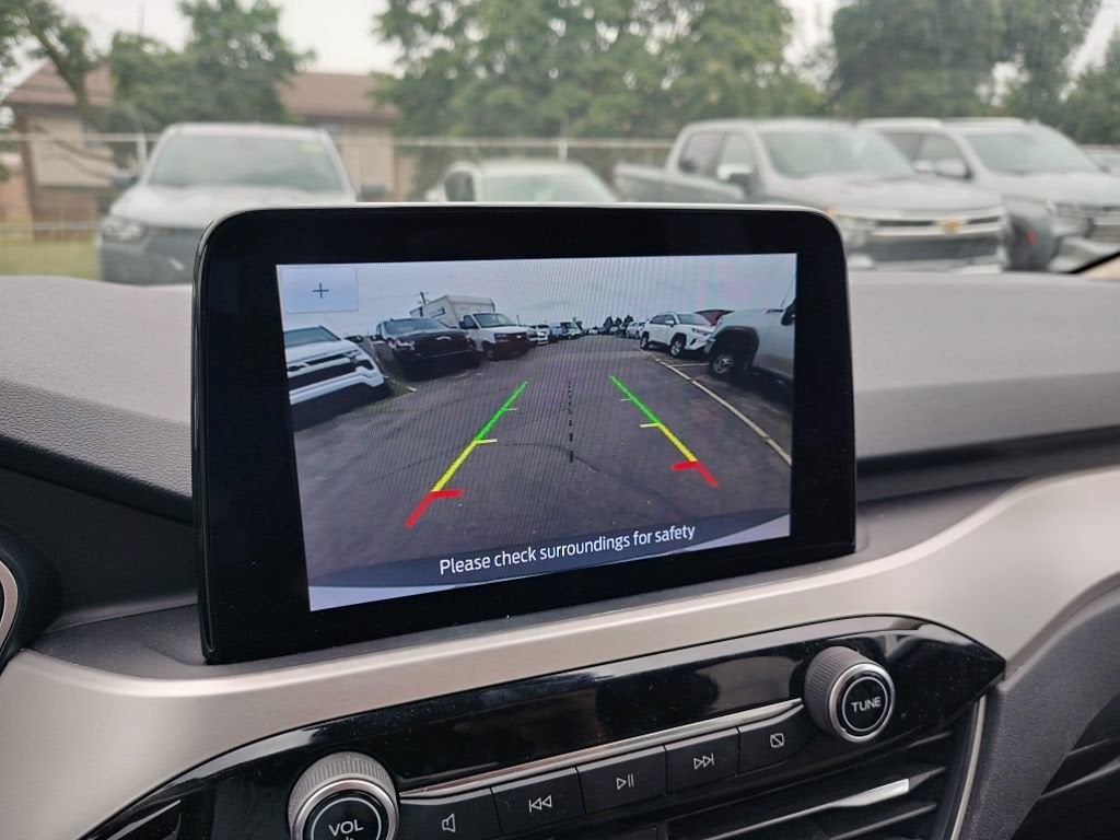 2020 Ford Escape SE