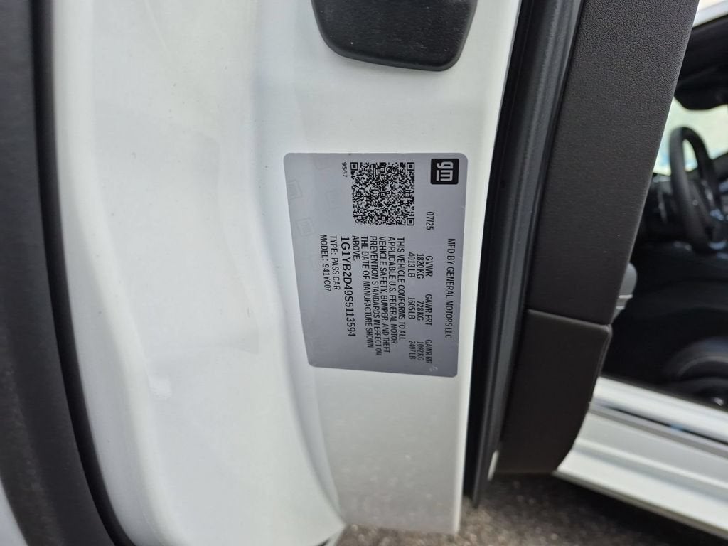 2025 Chevrolet Corvette Stingray 2LT